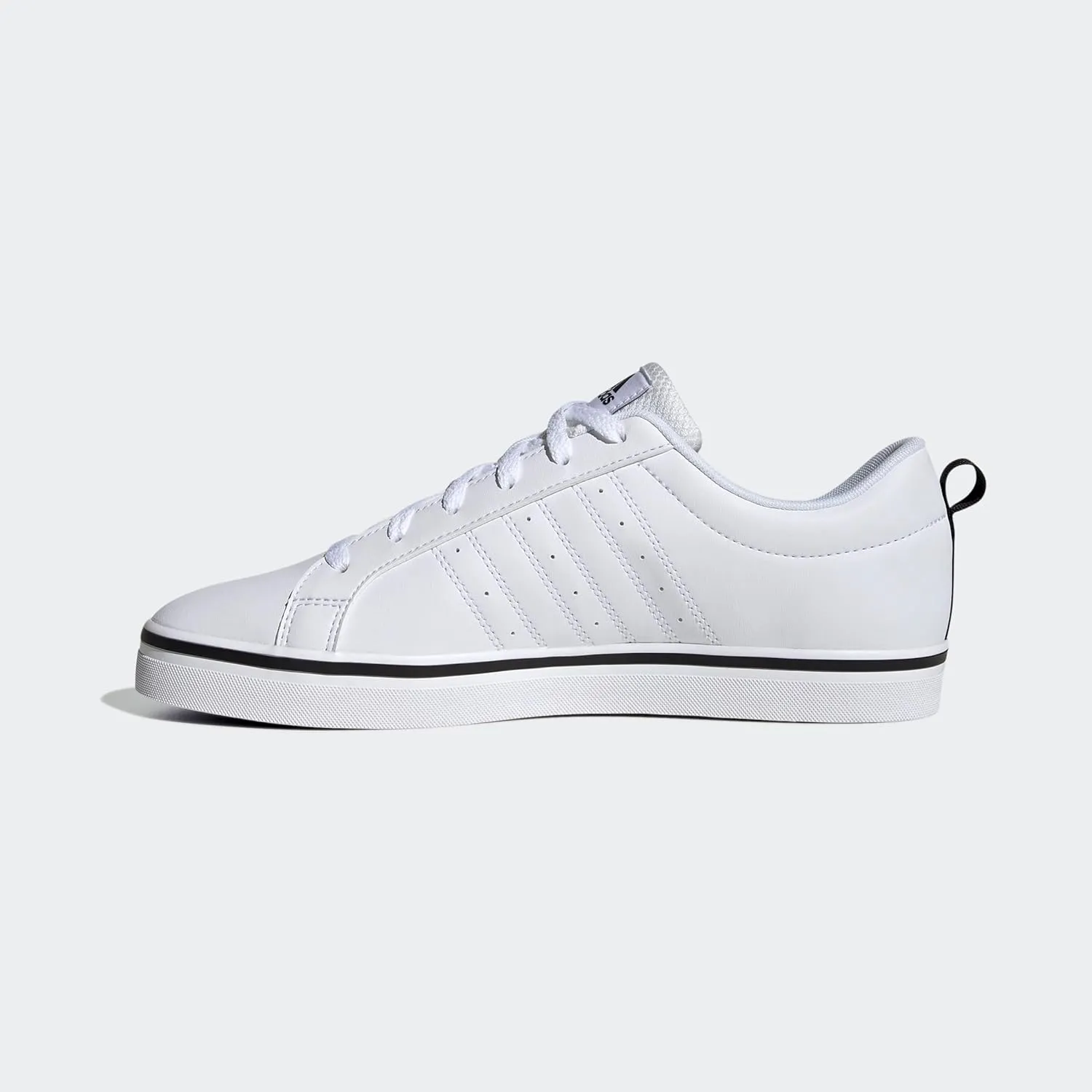 adidas Men's Sneaker