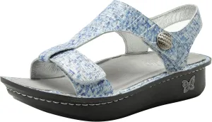 Alegria Womens Kerri - Timeless Comfort, Arch Support and Travel Style - Casual Open Toe T-Strap Platform Leather Sandal