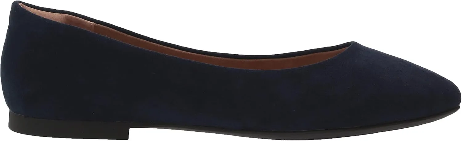 Amazon Essentials Women's Pointed-Toe Ballet Flat