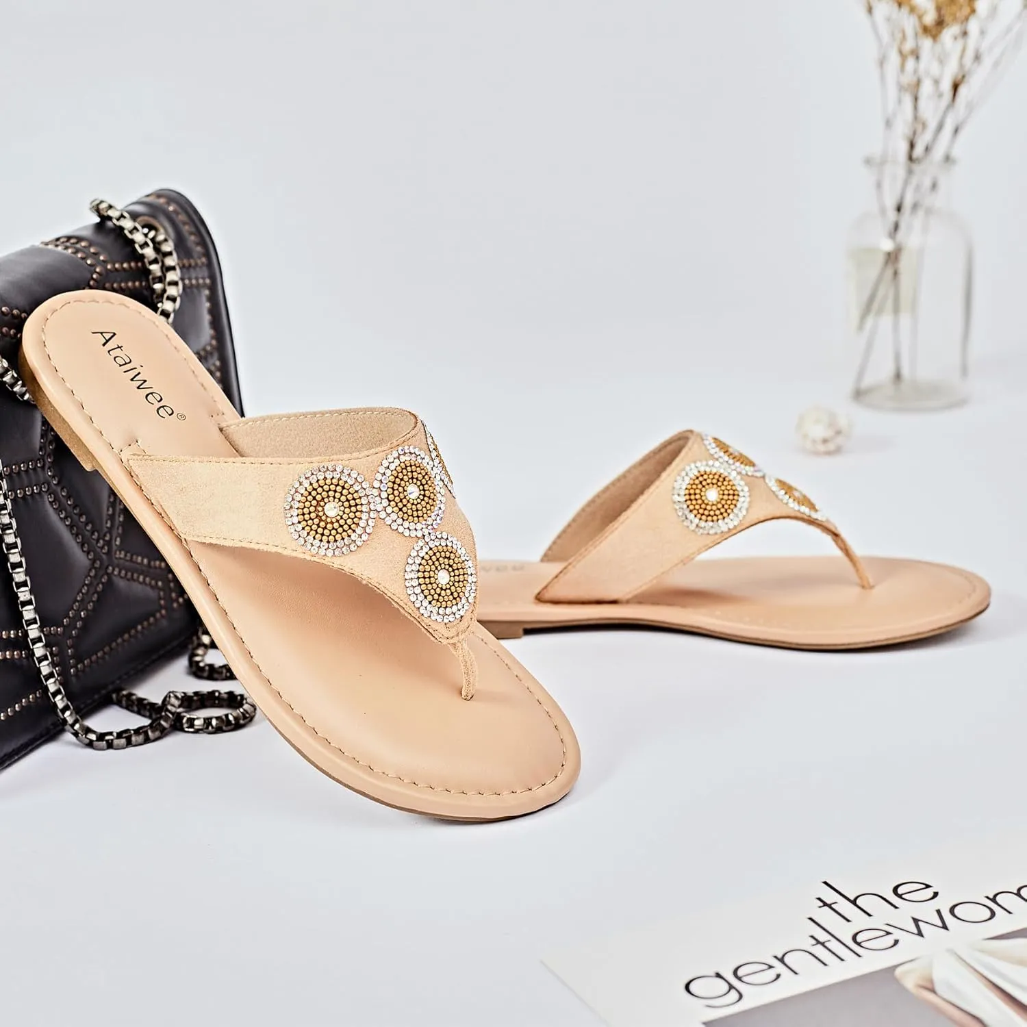 Ataiwee Women's Flat Slide Sandals - Casual Bling Bohemian Thong Slip on Summer Flat Sandals.