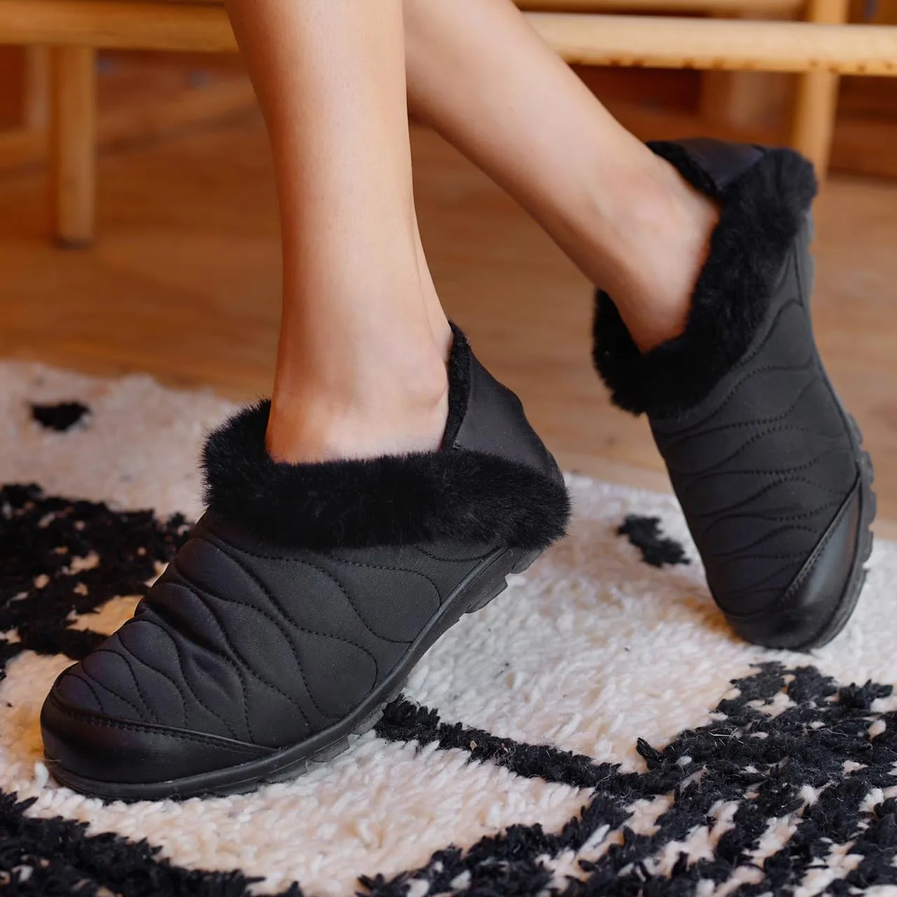BEARPAW Women's Elaine Slipper | Comfortable Lightweight Slippers