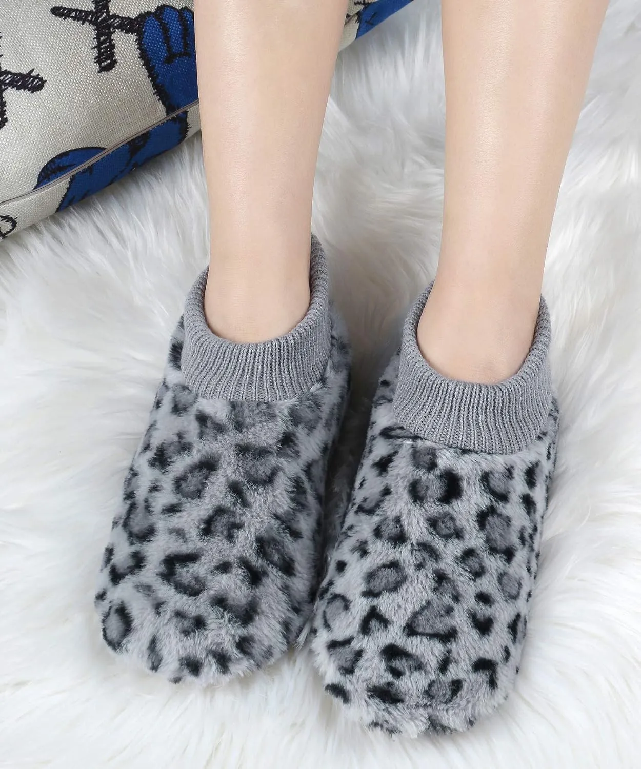 DICUIRD Slipper Socks with Grippers for Women,Winter Cozy&Comfy Boot Slippers for Women