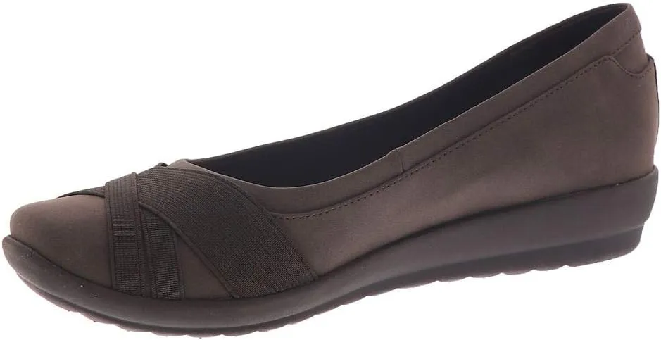 Easy Spirit Women's Acasia Slip-On Flat