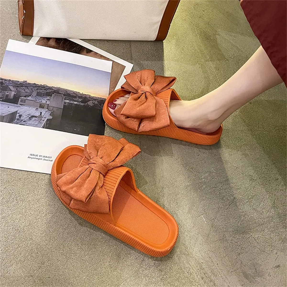 Flower Cloud Sliders for Women Non-Slip Bath Slippers House Quick Drying Slides Pillow Slipper Open Toe Soft Sandals Pink Yellow White Black