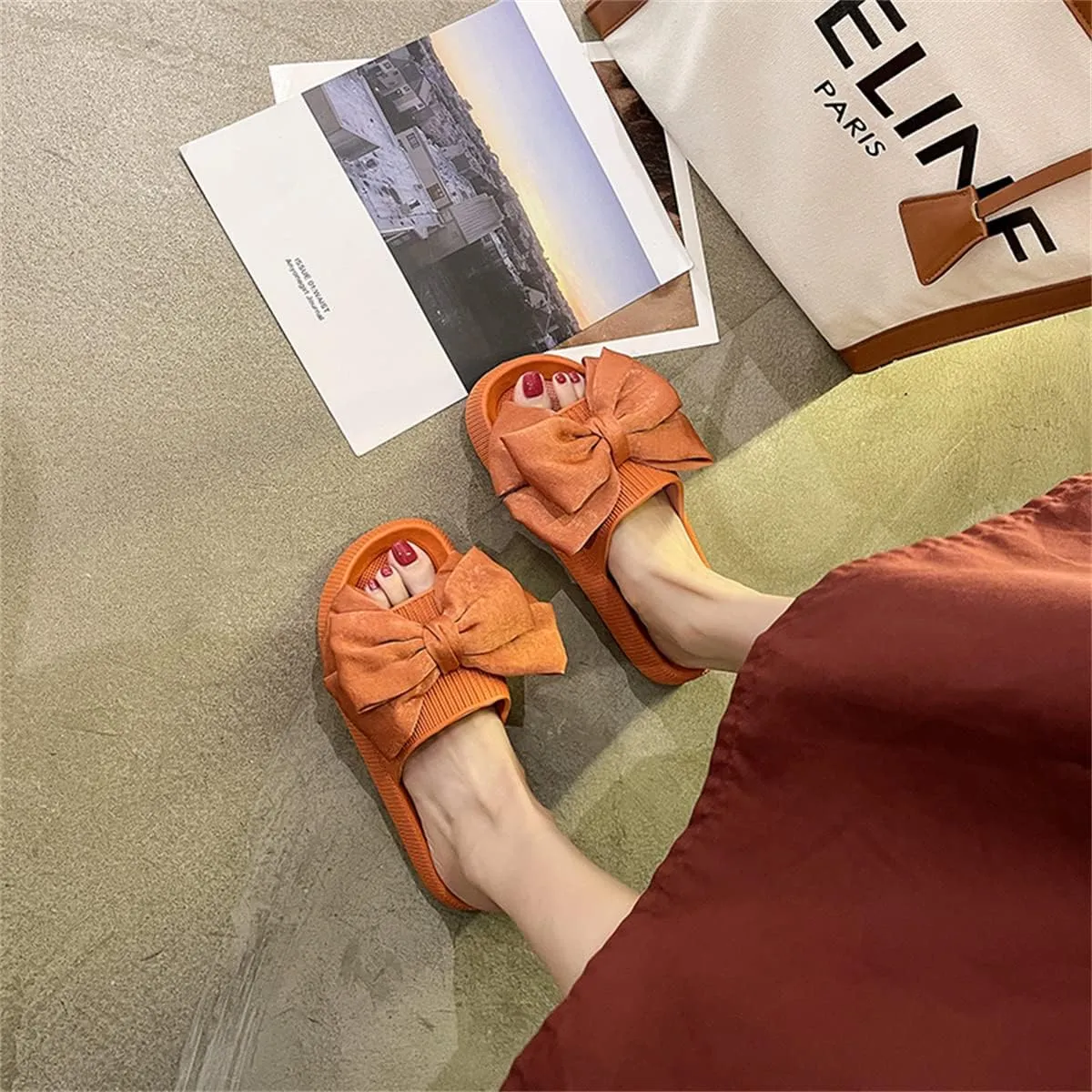 Flower Cloud Sliders for Women Non-Slip Bath Slippers House Quick Drying Slides Pillow Slipper Open Toe Soft Sandals Pink Yellow White Black