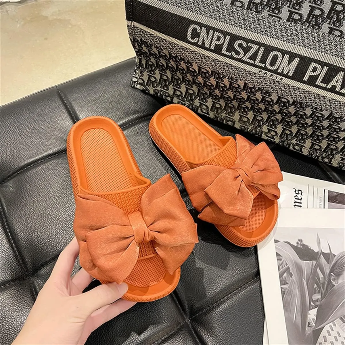 Flower Cloud Sliders for Women Non-Slip Bath Slippers House Quick Drying Slides Pillow Slipper Open Toe Soft Sandals Pink Yellow White Black