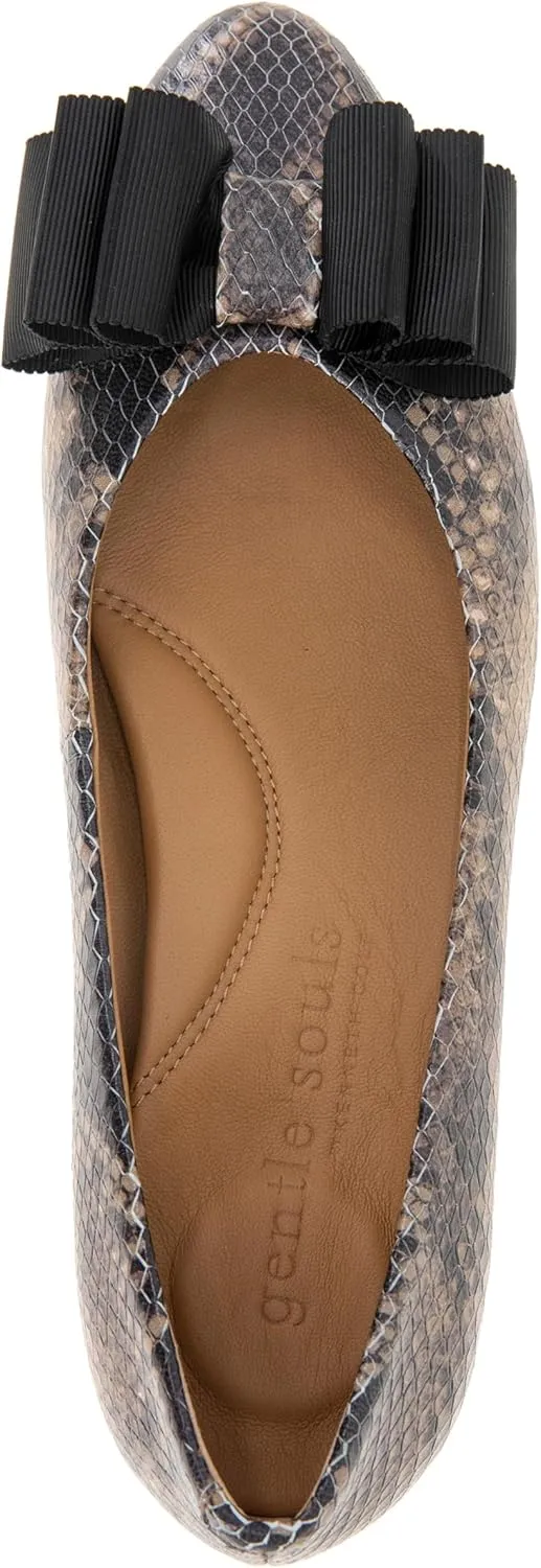 Gentle Souls by Kenneth Cole Women's Atlas Flat Platform