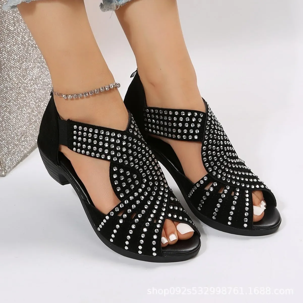 GlowStep Orthopedic Low Heel Cut-Out Sandals for Women, Comfortable Sports Slippers - Arch Support, Non-Slip Shoes