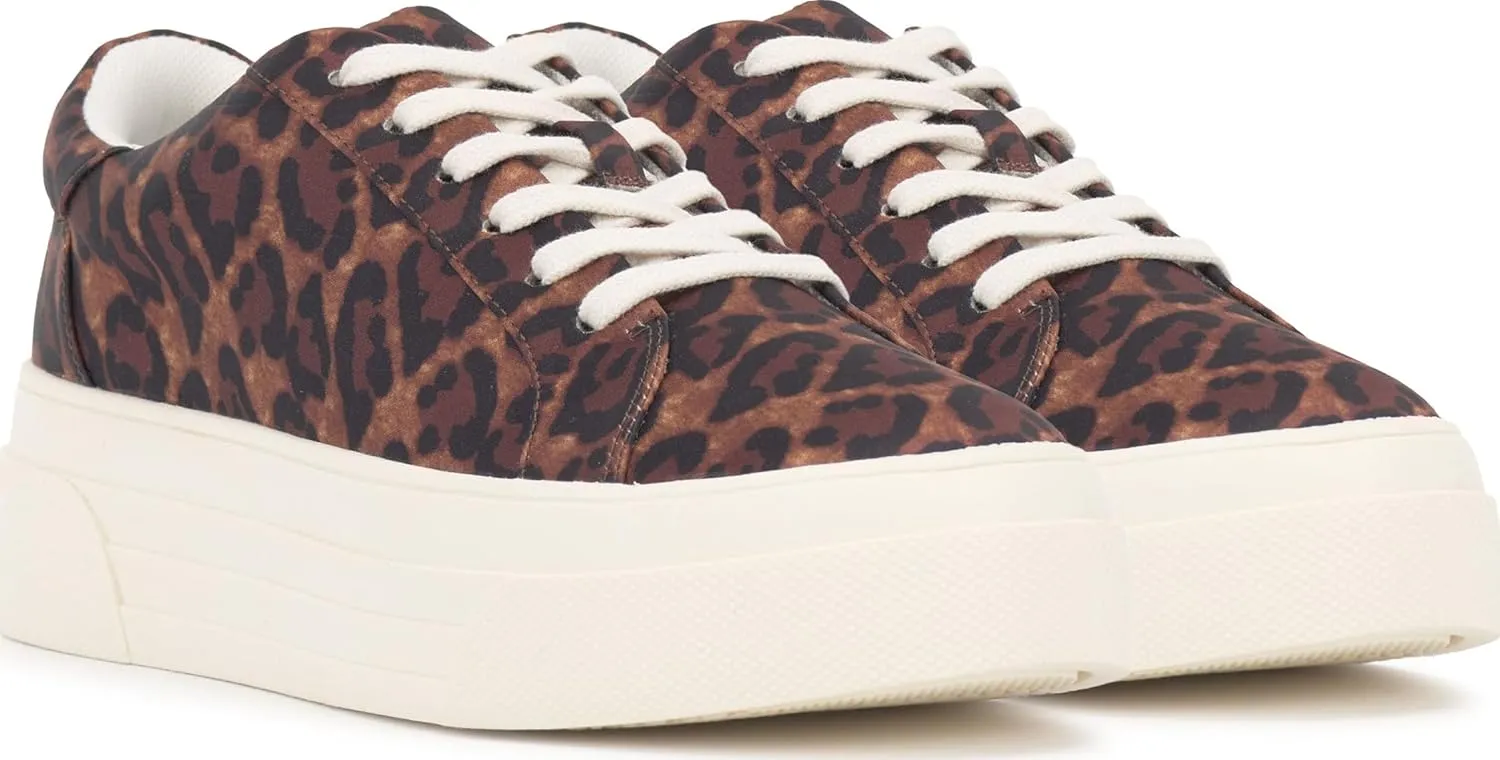 Jessica Simpson Women's Caitrona2 Sneaker