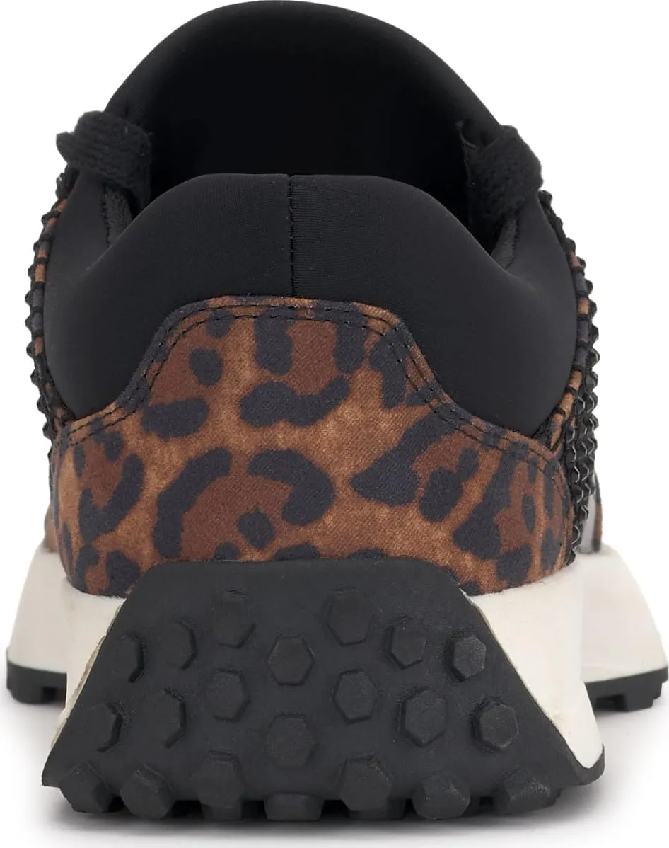 Jessica Simpson Women's Tameranne Sneaker