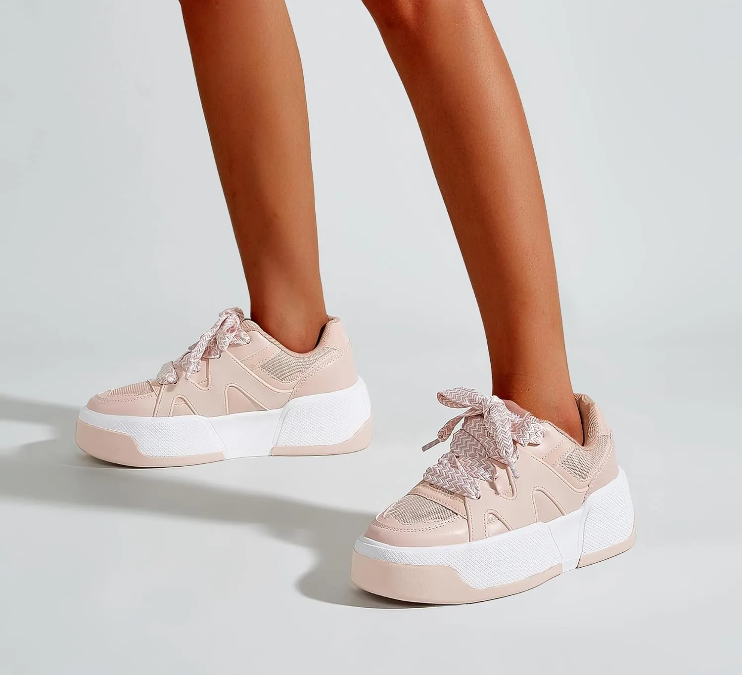 LUCKY STEP Women’s Platform Fashion Sneakers Lace up Casual Faux Leather Comfortable Thick Sole Tennis Walking Shoes