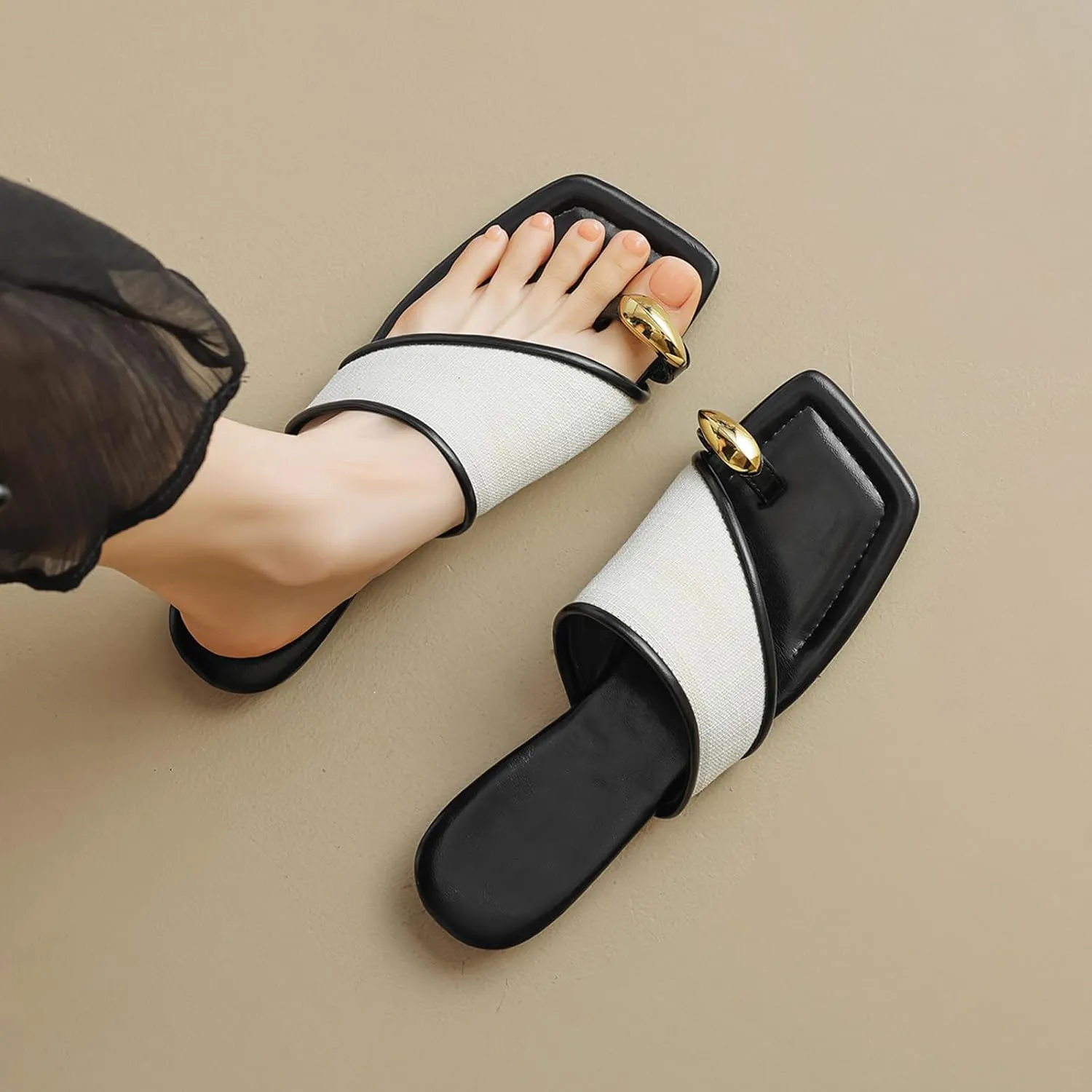 Lymphvity Women's Ring Toe Metal Flat Sandals Summer Slip-on Square Open Toe Non-Slip Beach Flats Slippers