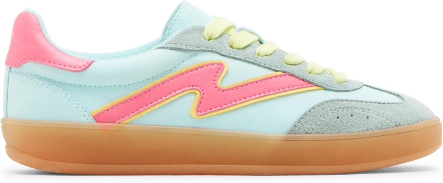 Madden Girl Women's Giia Sneaker