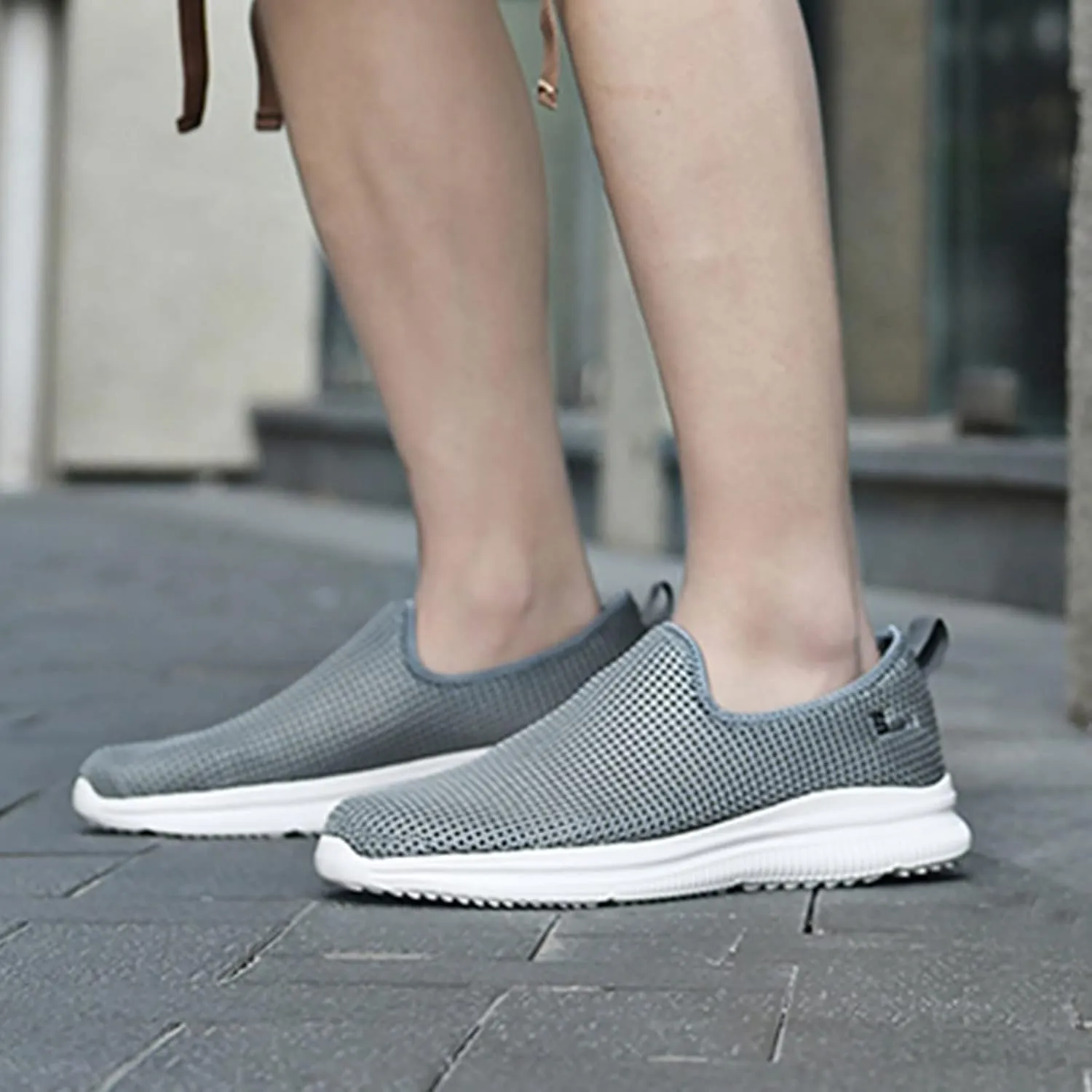 Men's Mesh Slip-On Loafers, Classic Stylish Sneakers, Flat-Soled Casual Lightweight Slipper Comfortable Breathable Walking Shoes, Soft Non-Slip Sole