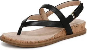Naturalizer Women's Carolyn Flat Sandal