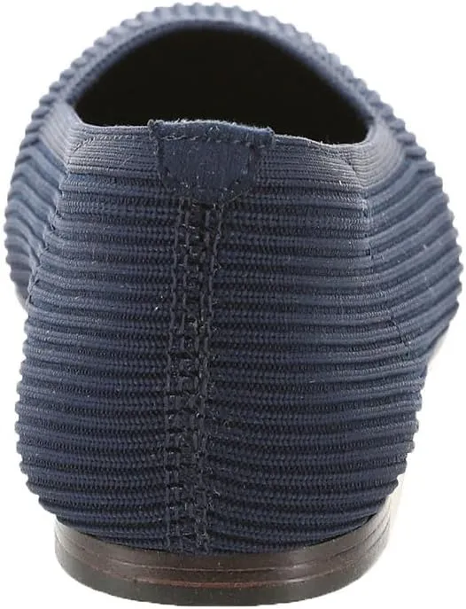 Skechers USA Cleo Square-Blissful Soul Women's Slip On