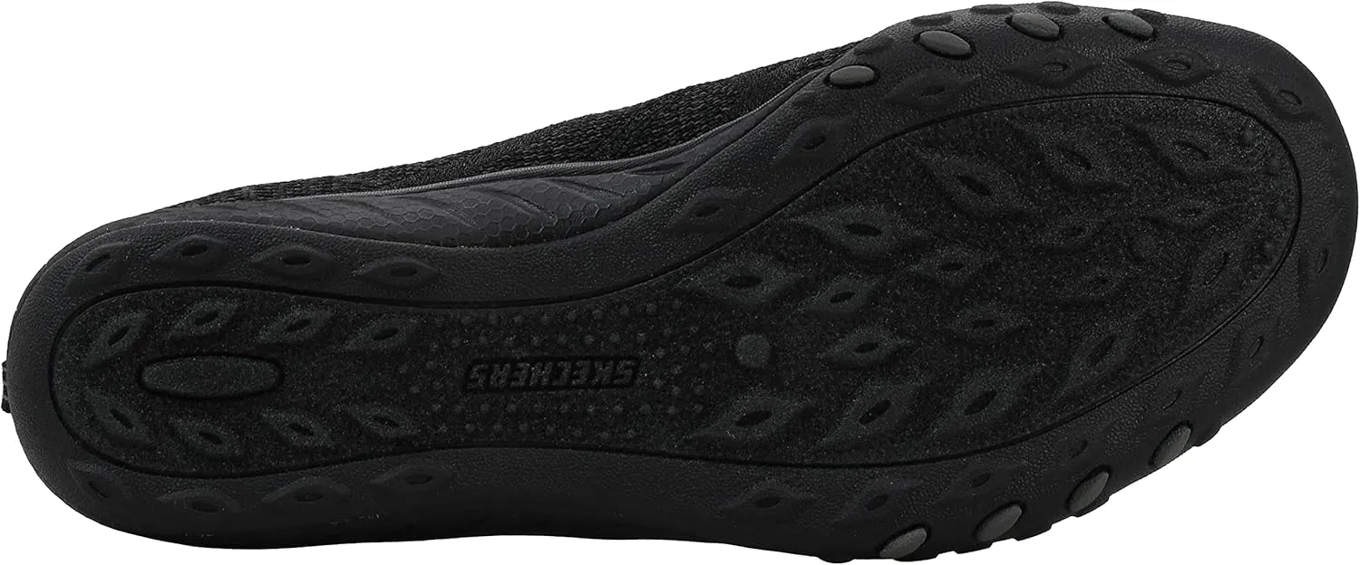 Skechers Women's Breathe-Easy-A-Look Mary Jane Flat