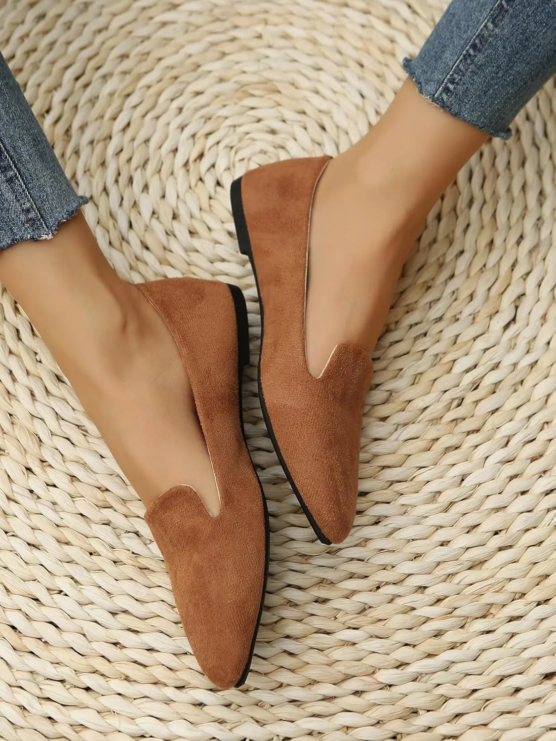 SweatyRocks Women's Pointed Toe Flats Loafers Pull on Faux Leather Casual Dressy Flat Shoes
