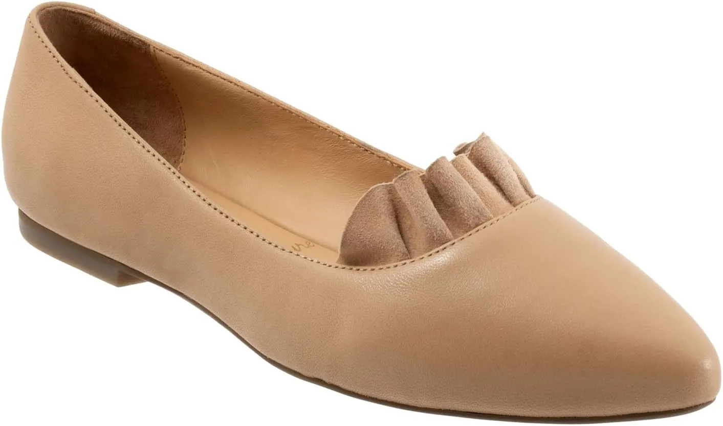 Trotters Women's Flat Loafer