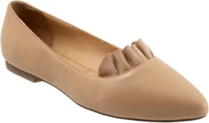 Trotters Women's Flat Loafer