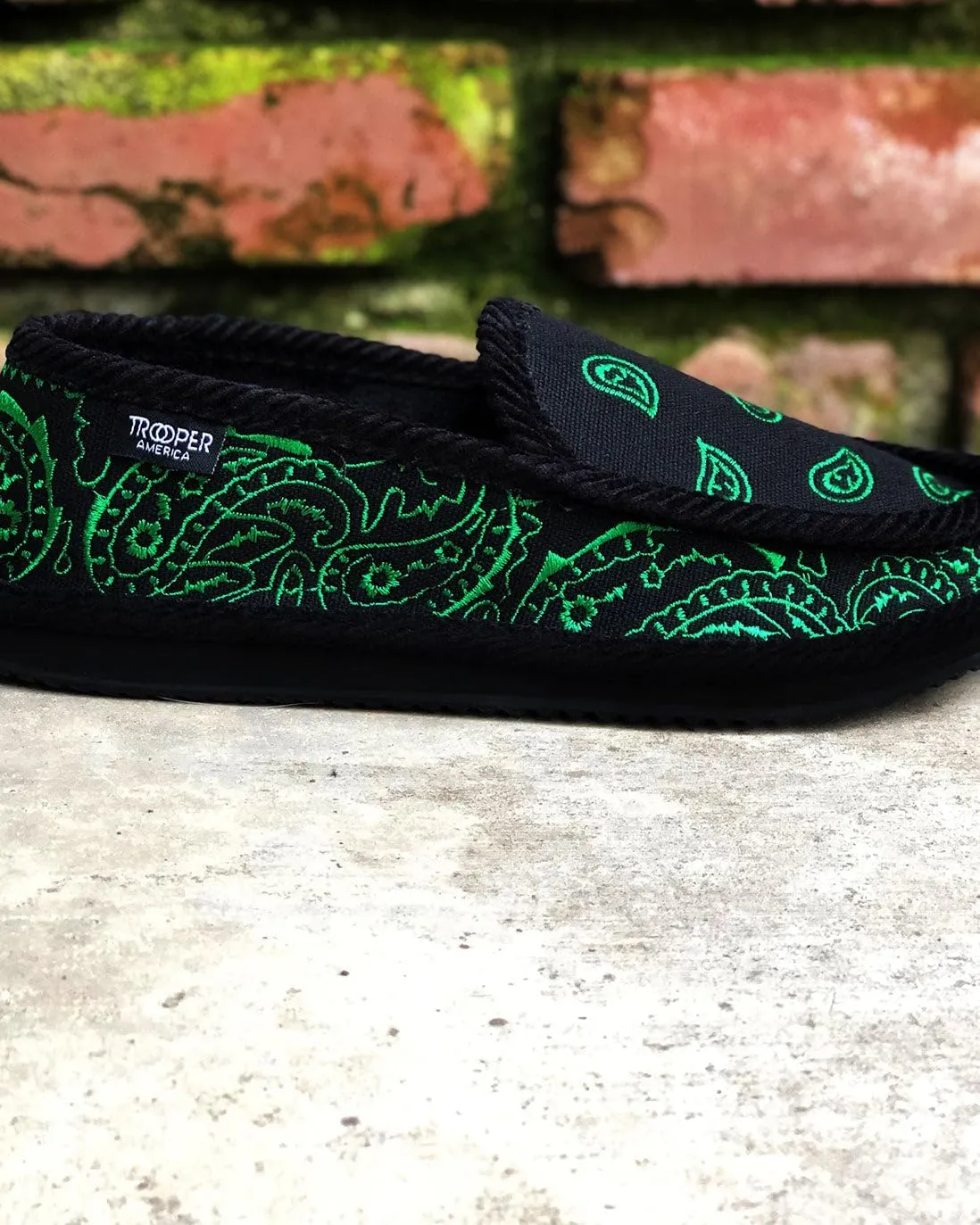 Unisex-Adult KS-002E Embroidery Bandana Paisley Slippers Shoes
