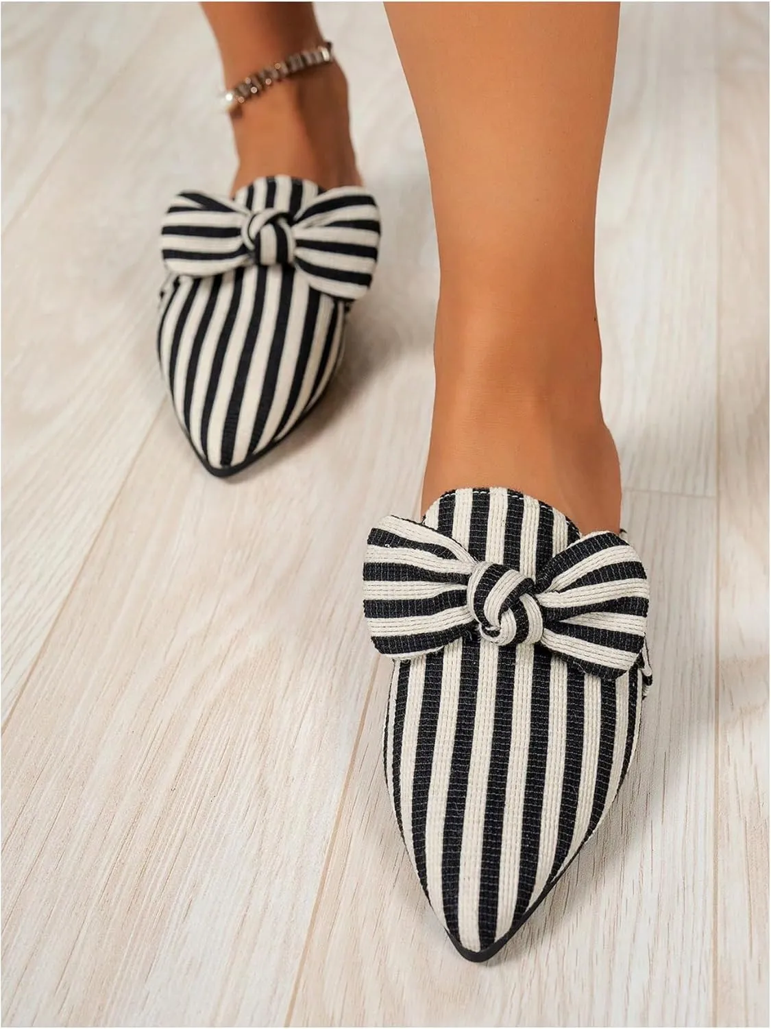 Verdusa Women's Bow Striped Pointed Toe Mule Shoes PU Leather Backless Slip on Slide Flats