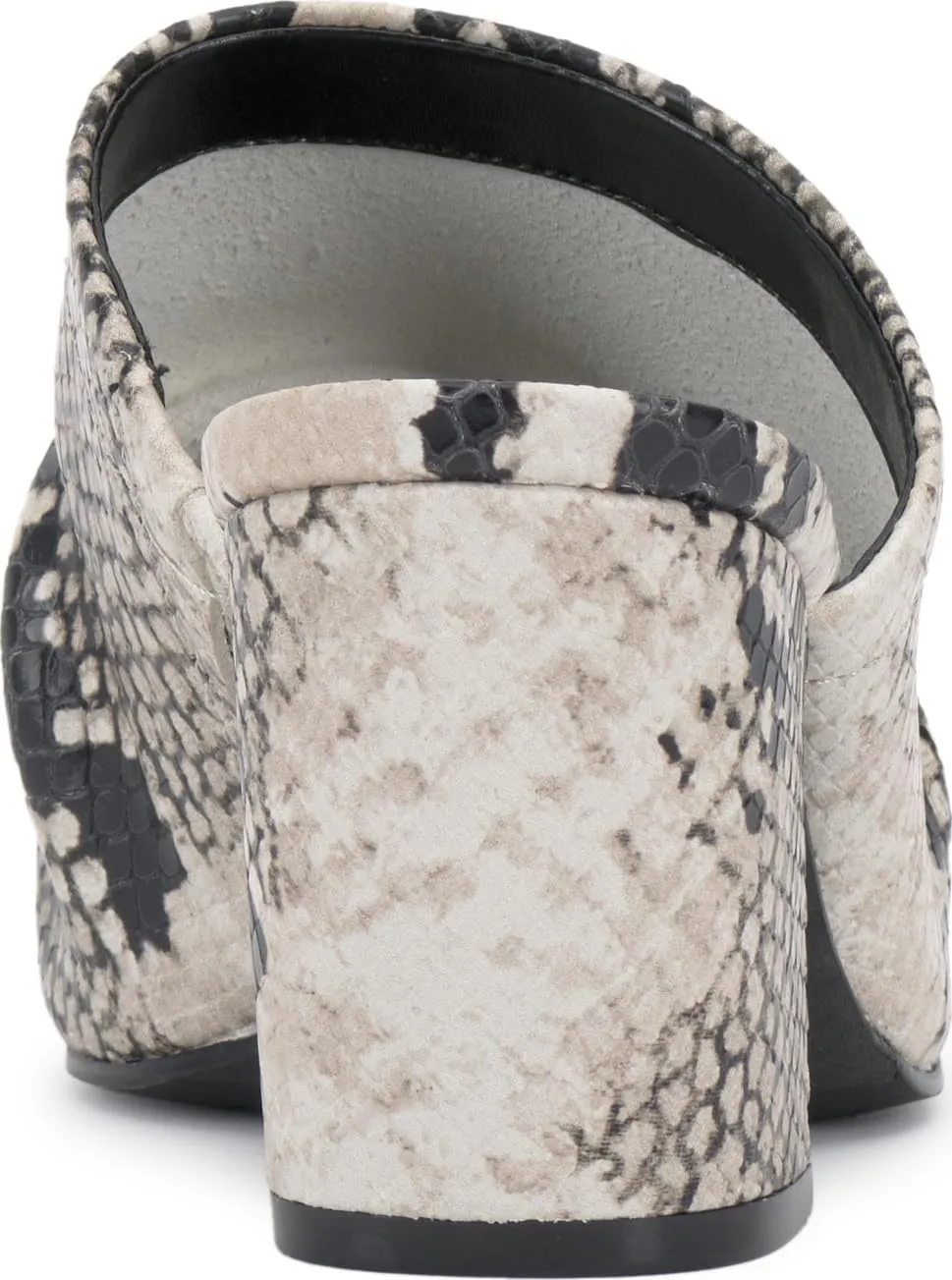 Vince Camuto Women's Carlie Pump