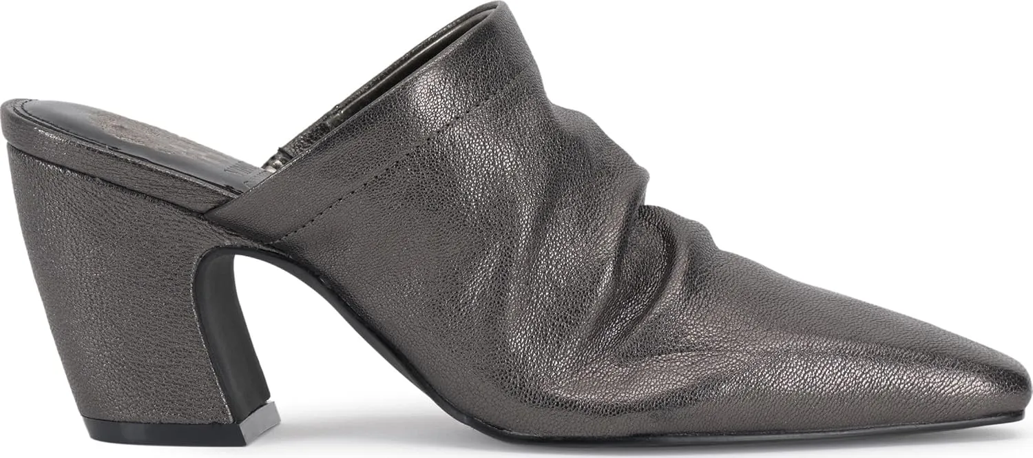 Vince Camuto Women's Carlie Pump