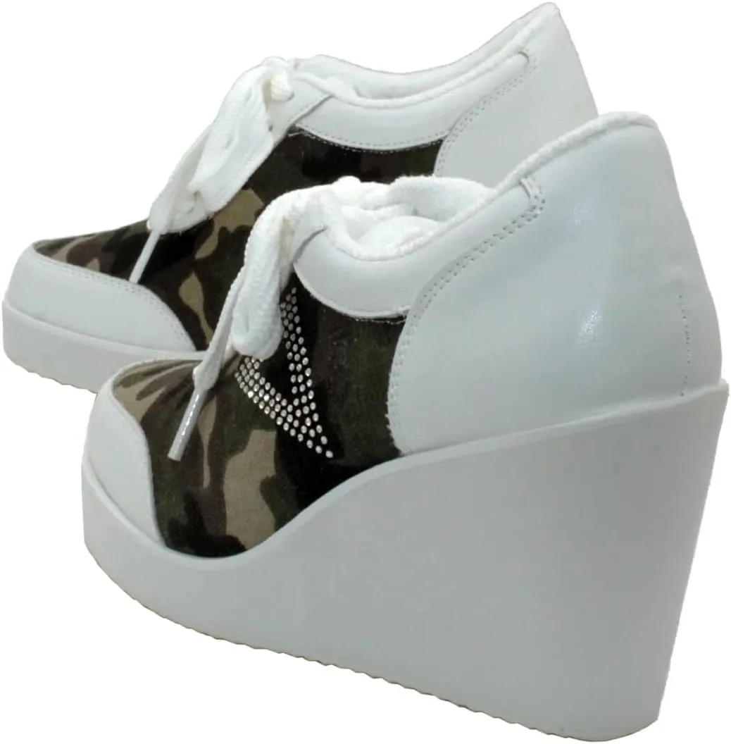 VOLATILE Women's Cash Sneaker