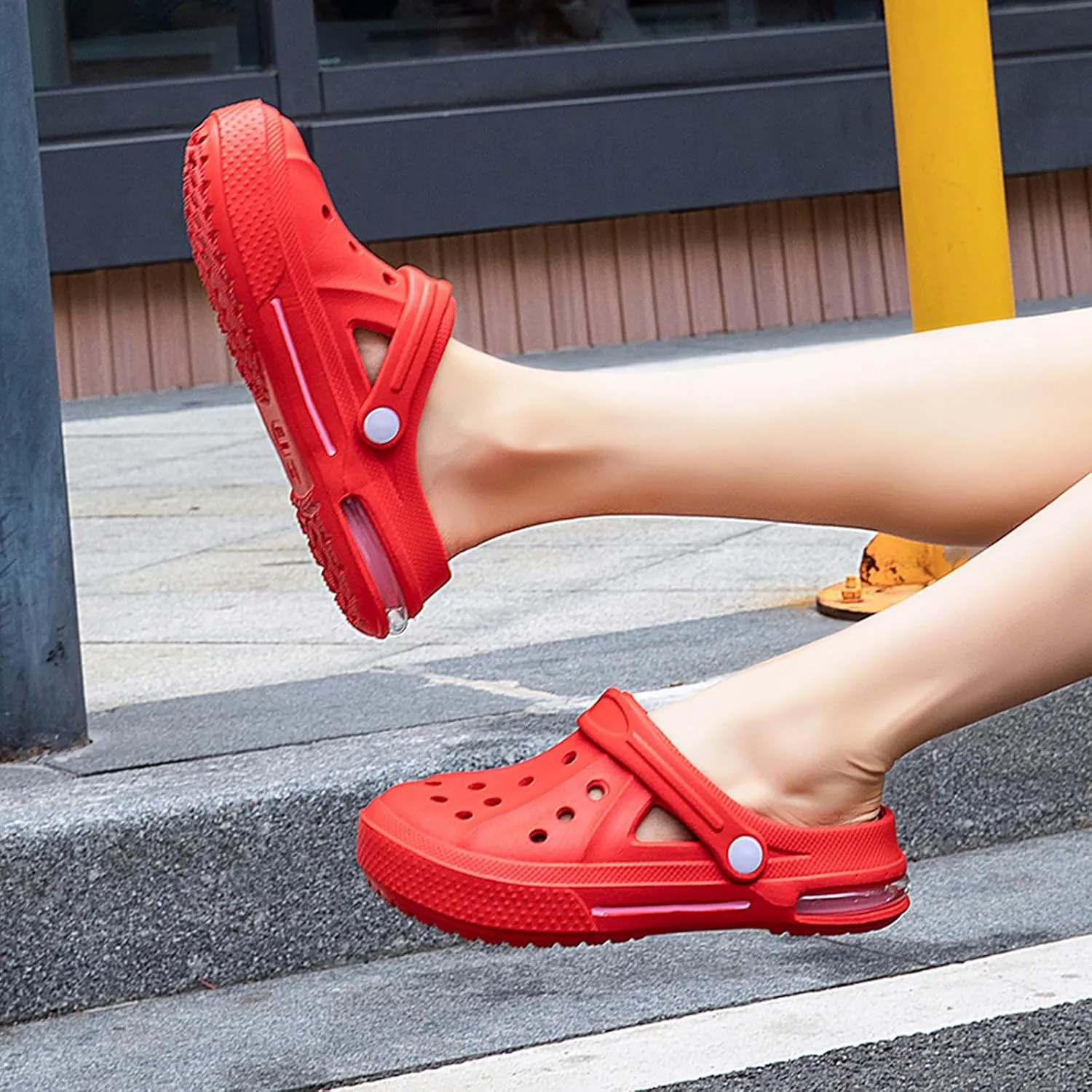 Women's Garden Clogs Shoes Casual Slipper Beach Sandals Anti-Slip Pool Water Shoes Home Slippers Summer Footwear
