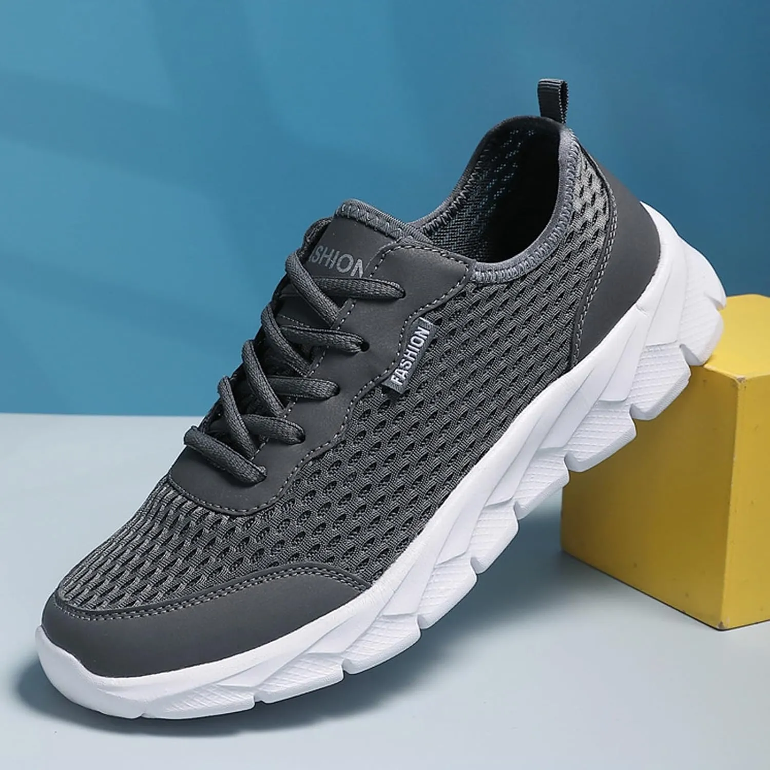 Workout Athletic Sport Shoes for Men Breathable Casual Comfortable Walking Sneaker Men's Business Casual Shoes